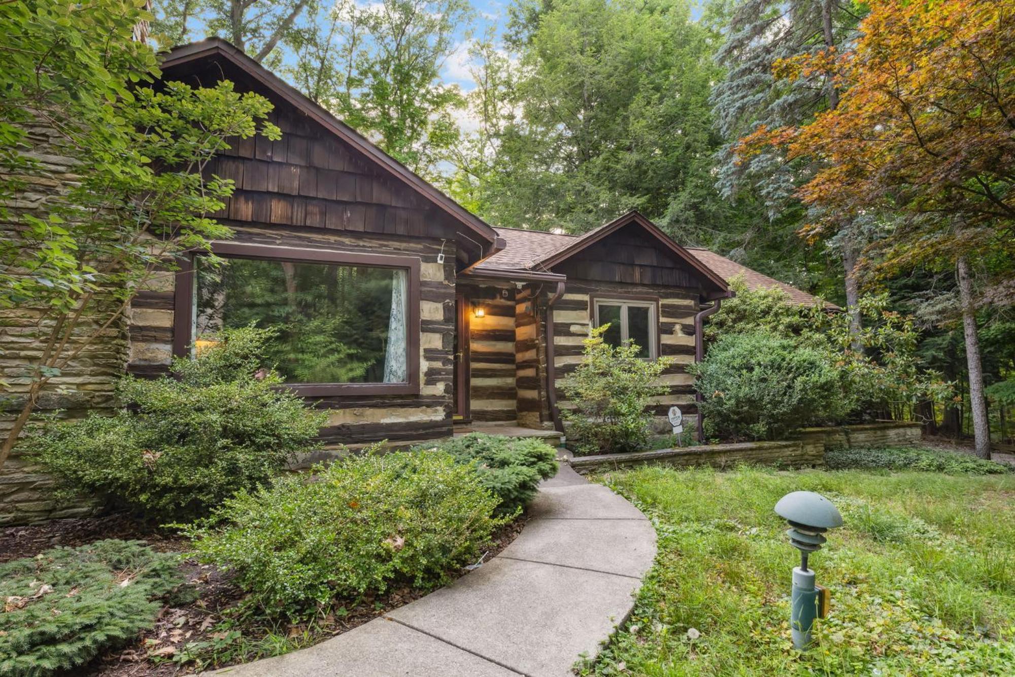 Log Cabin - Natures Oasis - Fire Pit & Gazebo Cleveland Dış mekan fotoğraf