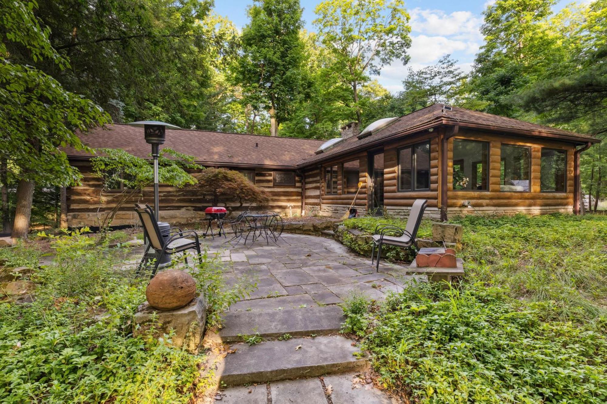 Log Cabin - Natures Oasis - Fire Pit & Gazebo Cleveland Dış mekan fotoğraf